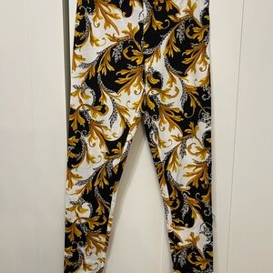 Versace Black and Gold Baroque Leggings